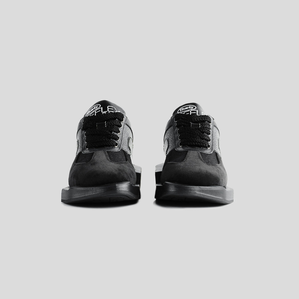 Black Vulture Reflex Runnner | Sustainable Runners