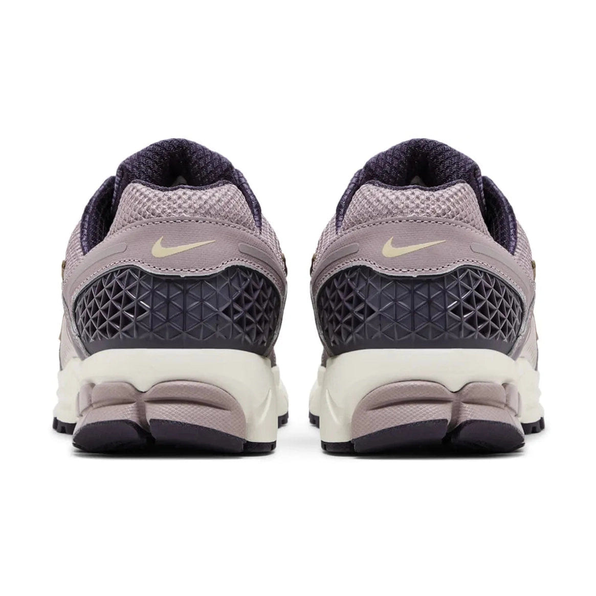Nike Zoom Vomero 5 Platinum Violet