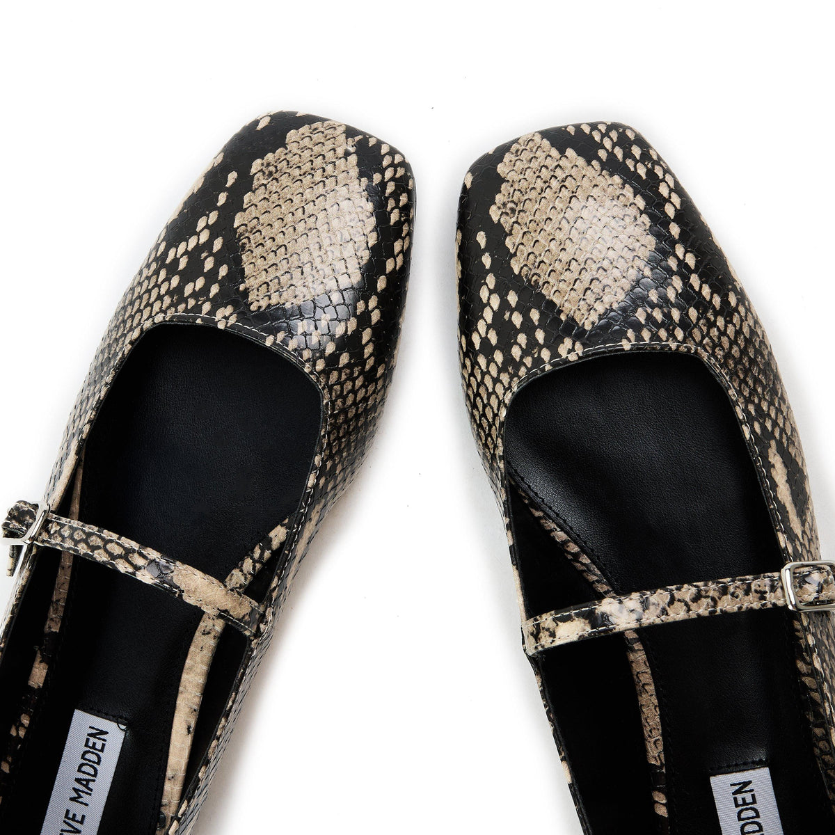 Ezri Ballet Pumps