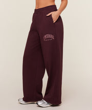 Gymshark Collegiate Graphic Straight Leg Jogger - GS Rich Maroon