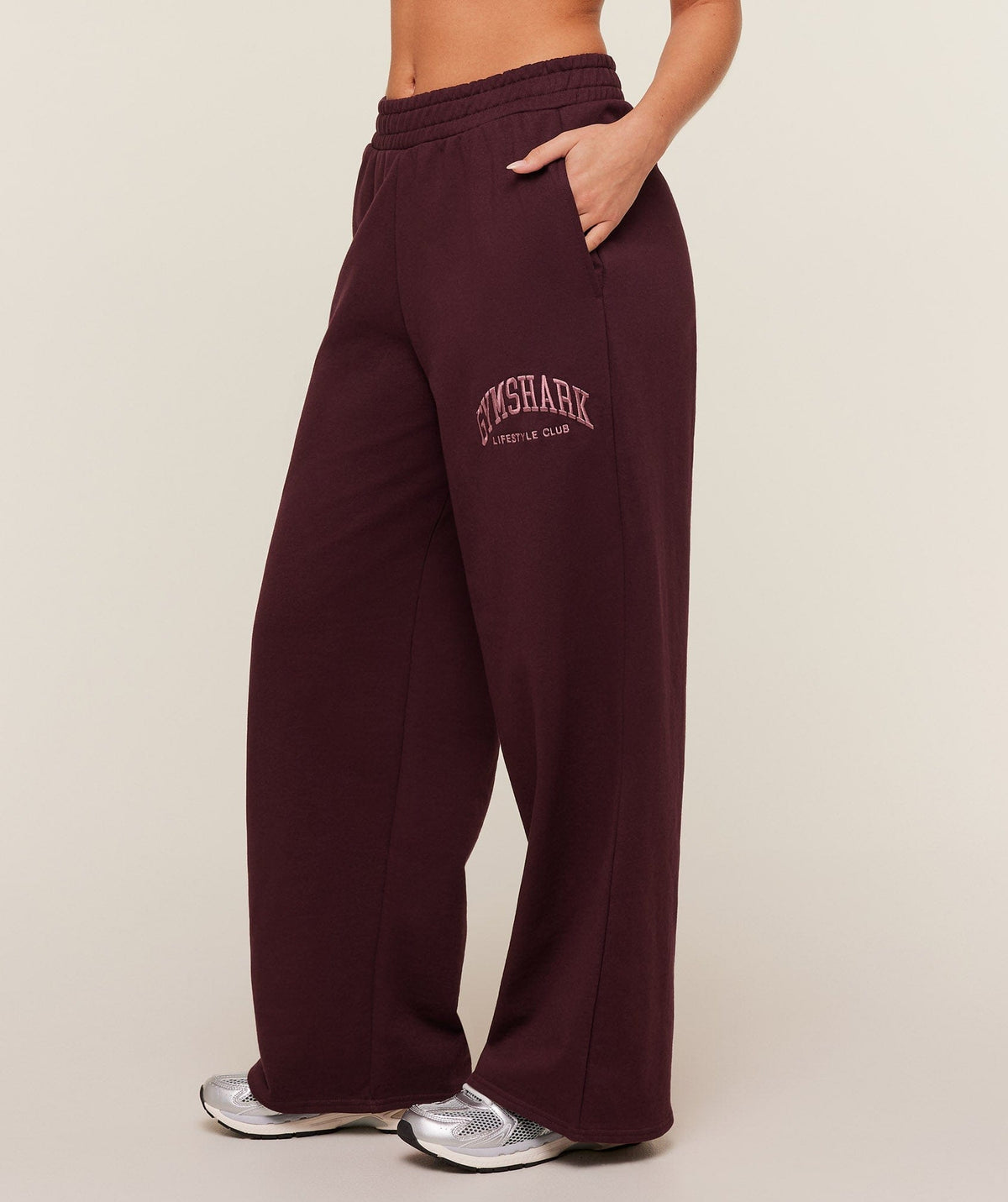 Gymshark Collegiate Graphic Straight Leg Jogger - GS Rich Maroon