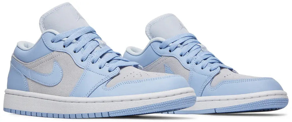 Air Jordan 1 Low Aluminium Football Grey (W)