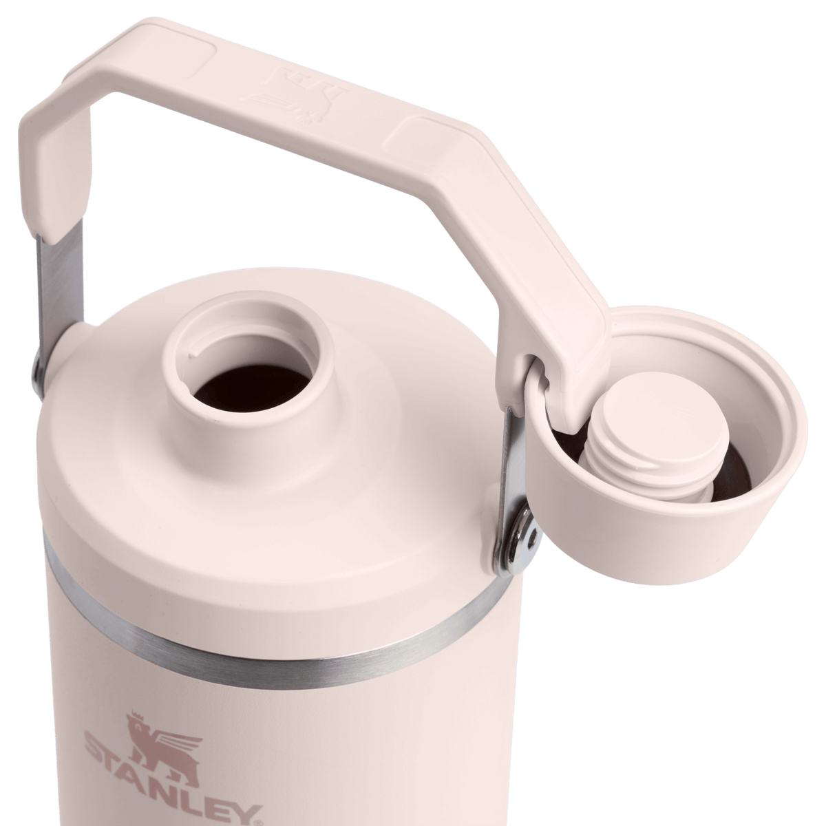 The IceFlow™ Tumbler with Fast Flow Lid