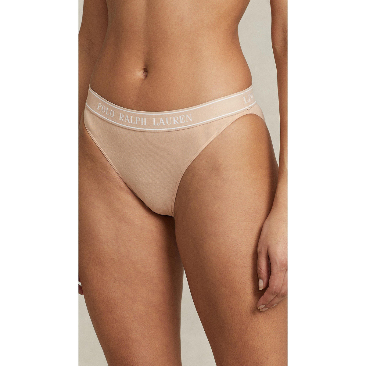 Essential Brazilian Briefs