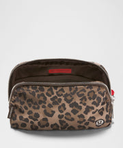 Lululemon Everywhere Belt Bag 1L *Leopard