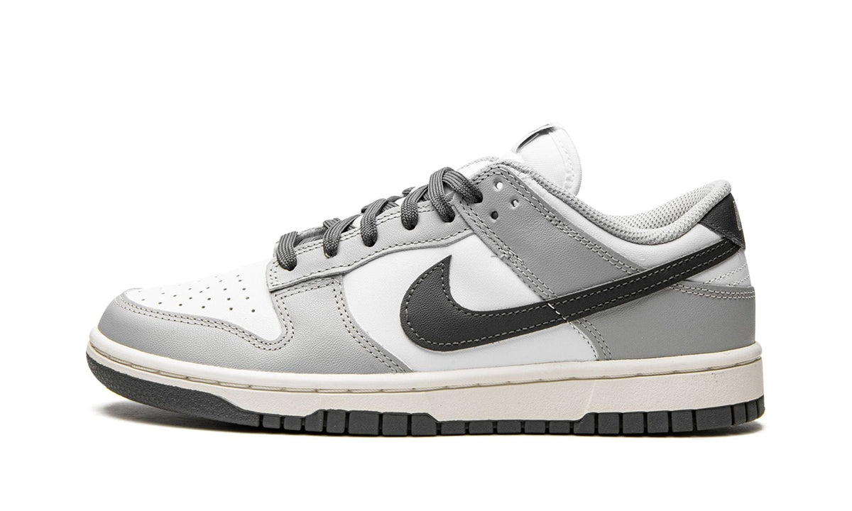 Wmns Nike Dunk Low Light Grey