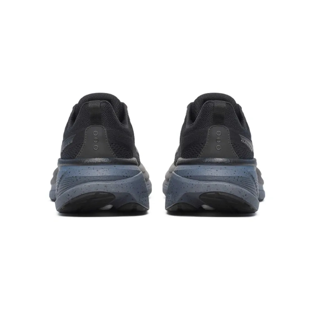 Saucony Hurricane 25 Black Shadow