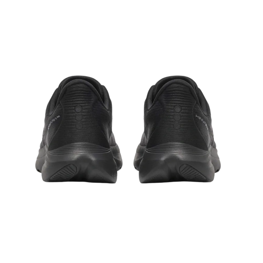 Saucony Kinvara 16 Triple Black