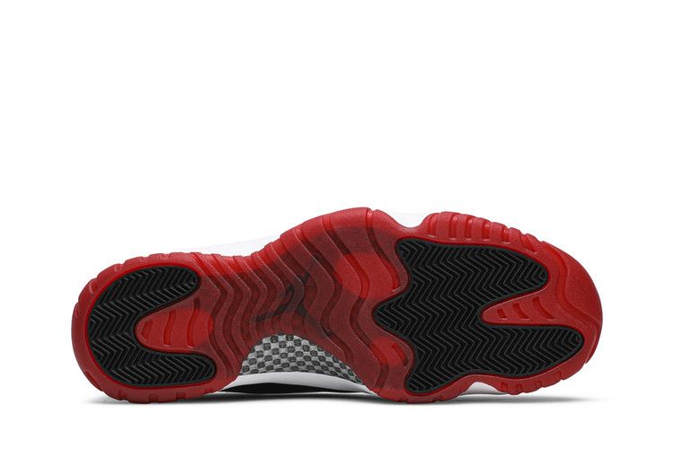 Air Jordan 11 Retro Low ConcordBred