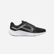 Nike Quest 5 Black White Dark Smoke Grey White