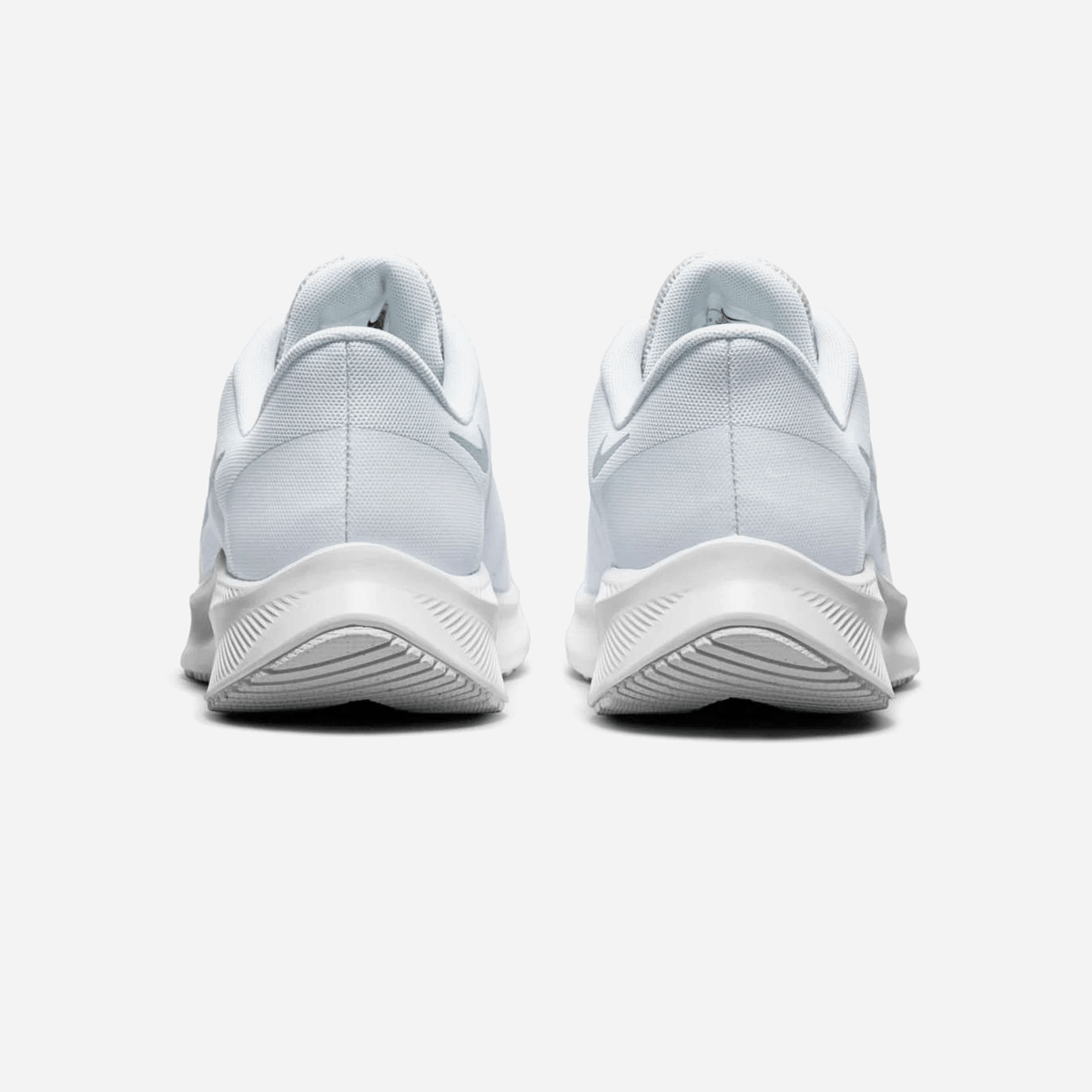 Nike Quest 4 White Photon Dust Metallic Silver WMNS