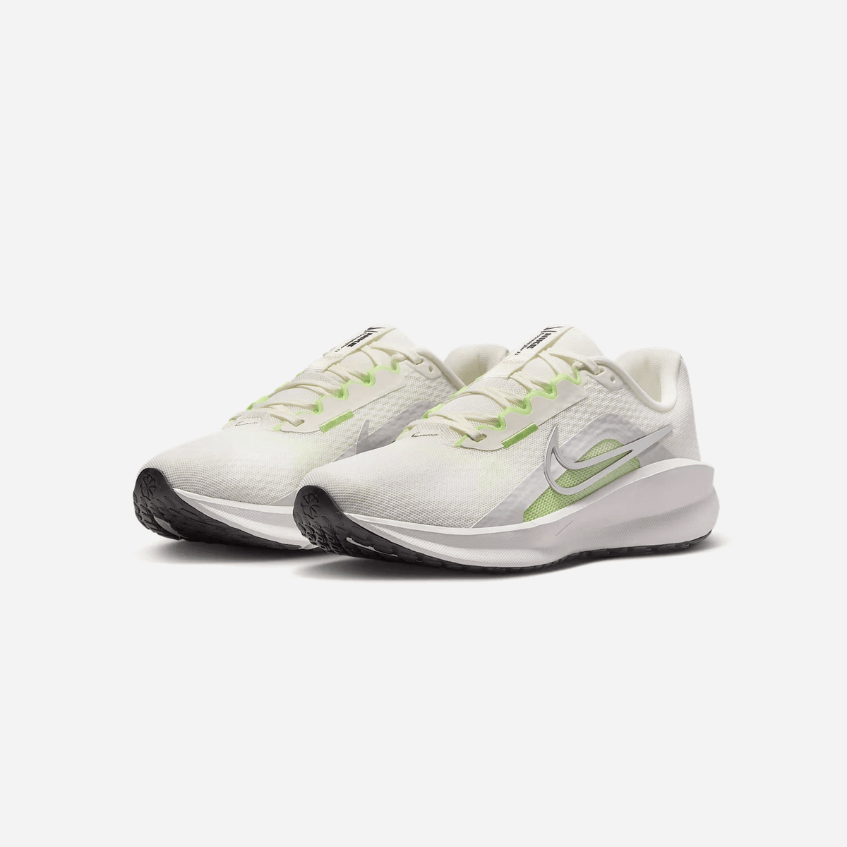Nike Downshifter 13 Sail Photon Dust Summit White Metallic Silver WMNS