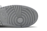 Air Jordan 1 Mid Grey