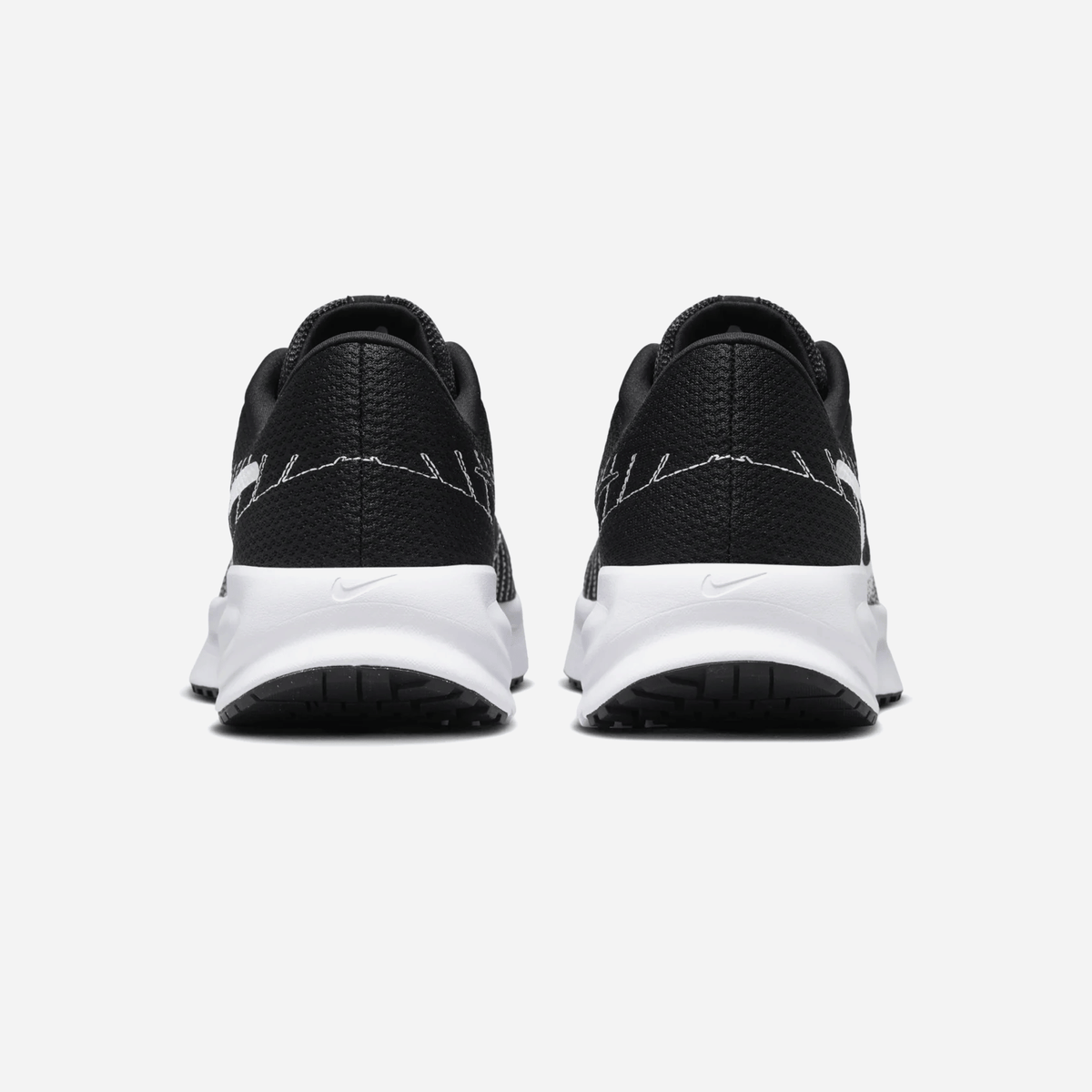 Nike Run Defy Black White