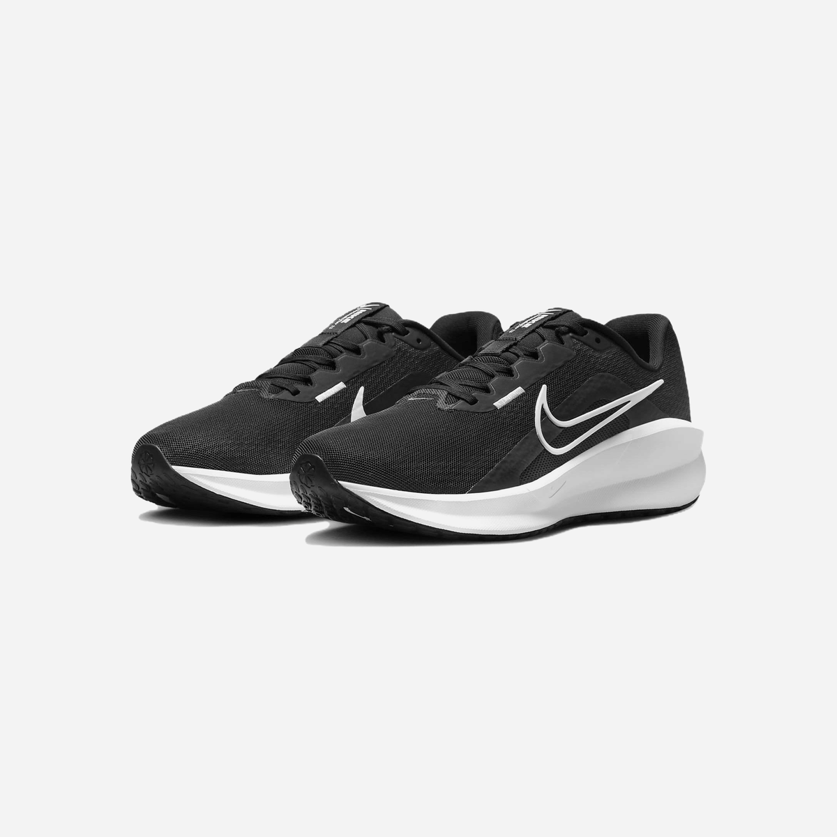 Nike Downshifter 13 Black/White/Dk Smoke Grey