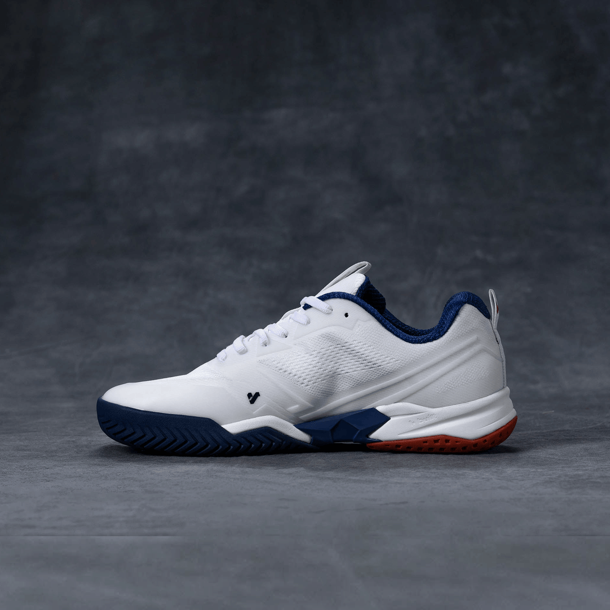 Built Court Shoe V1 White/Blue