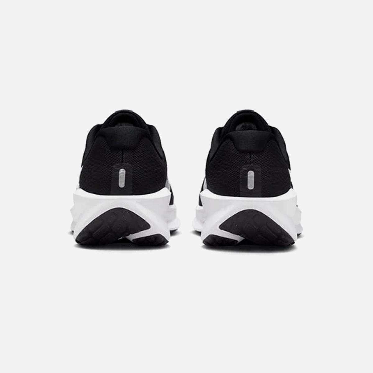 Nike Downshifter 13 Extra Wide Black White