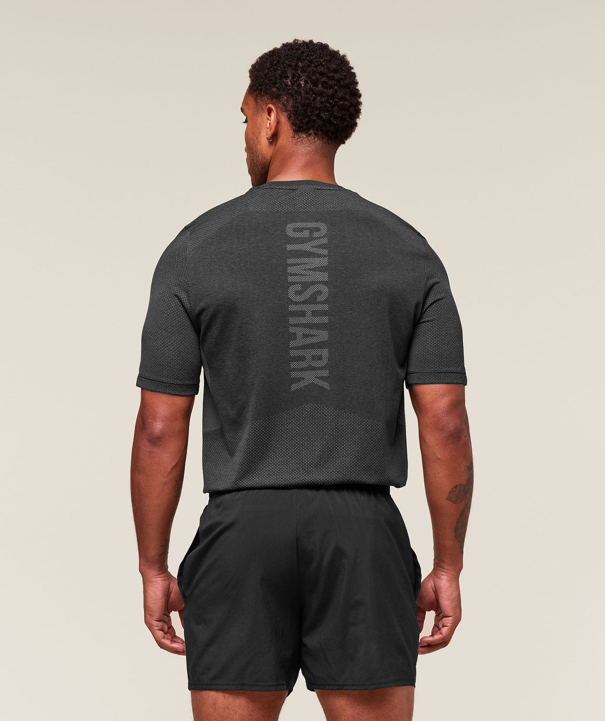 Gymshark Lightweight Seamless T-Shirt - Black/Silhouette Grey