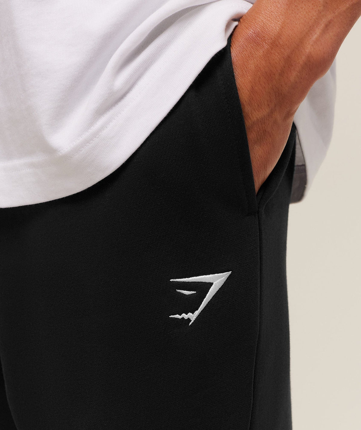 Gymshark Crest Straight Leg Jogger Tall - Black
