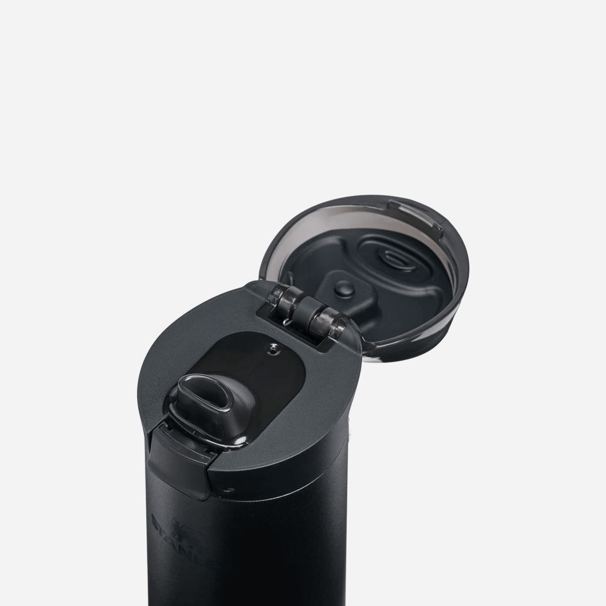 Stanley The Flowstate Spring Bottle 20 Oz Black 2.0