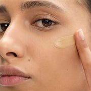 Prada Reveal Skin Optimizing Foundation - MW50 Medium Warm (30 ml) - Prada