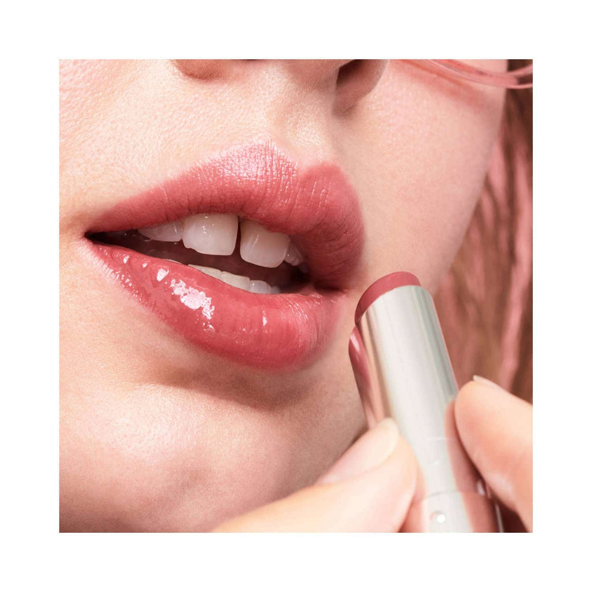 Benefit Cosmetics California Kissin' Color Lip Balm - 333 Berry (3 g) - Benefit Cosmetics