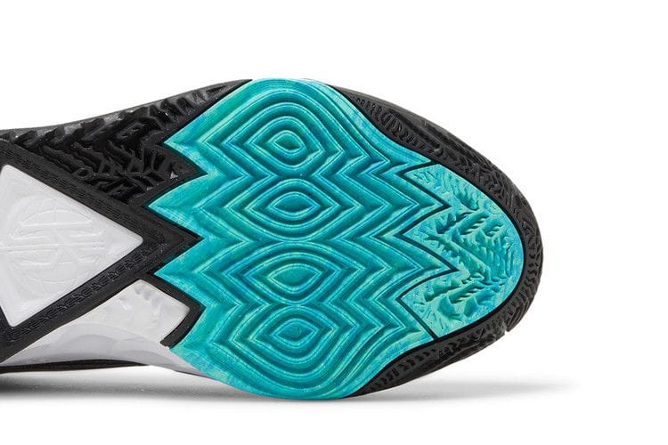 Men's Kyrie 8 'Orca'