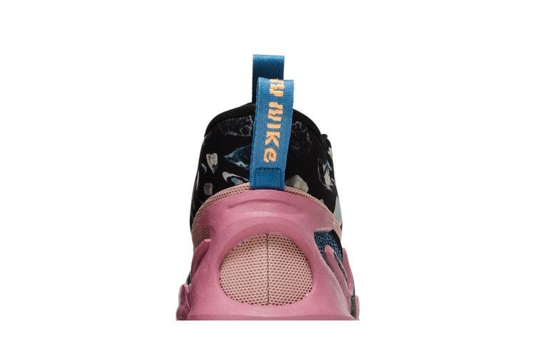 Men's Cosmic Unity 2 'We Fly to Defy'