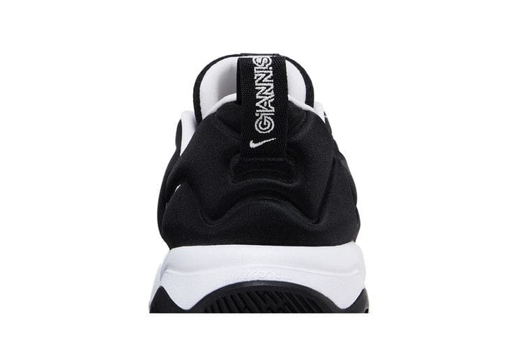 Men's Giannis Immortality 3 'Bedtime Snack'