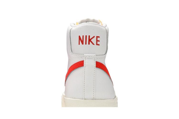 Women's Blazer '77 Vintage Mid 'Habanero Red'