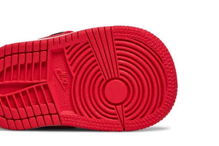 Air Jordan 1 Mid TD 'White Very Berry'