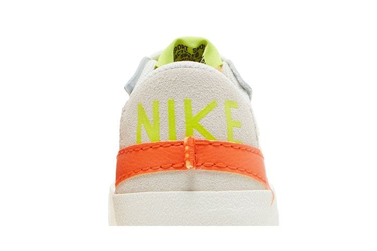 Women's Blazer Low '77 Jumbo 'Sail Rush Orange'