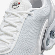 Nike AIR MAX DN { WHITE/METALLIC SILVER-PURE PLATINUM