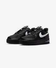 Nike | AIR FORCE 1 '07 SE { BLACK/WHITE - METALLIC SILVER