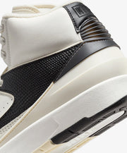 Air Jordan Jordan | AIR JORDAN 2 RETRO { SAIL/COCONUT MILK - BLACK