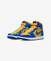 Air Jordan Jordan | AIR JORDAN 1 RETRO HIGH OG { VARSITY MAIZE/GAME ROYAL - SAIL