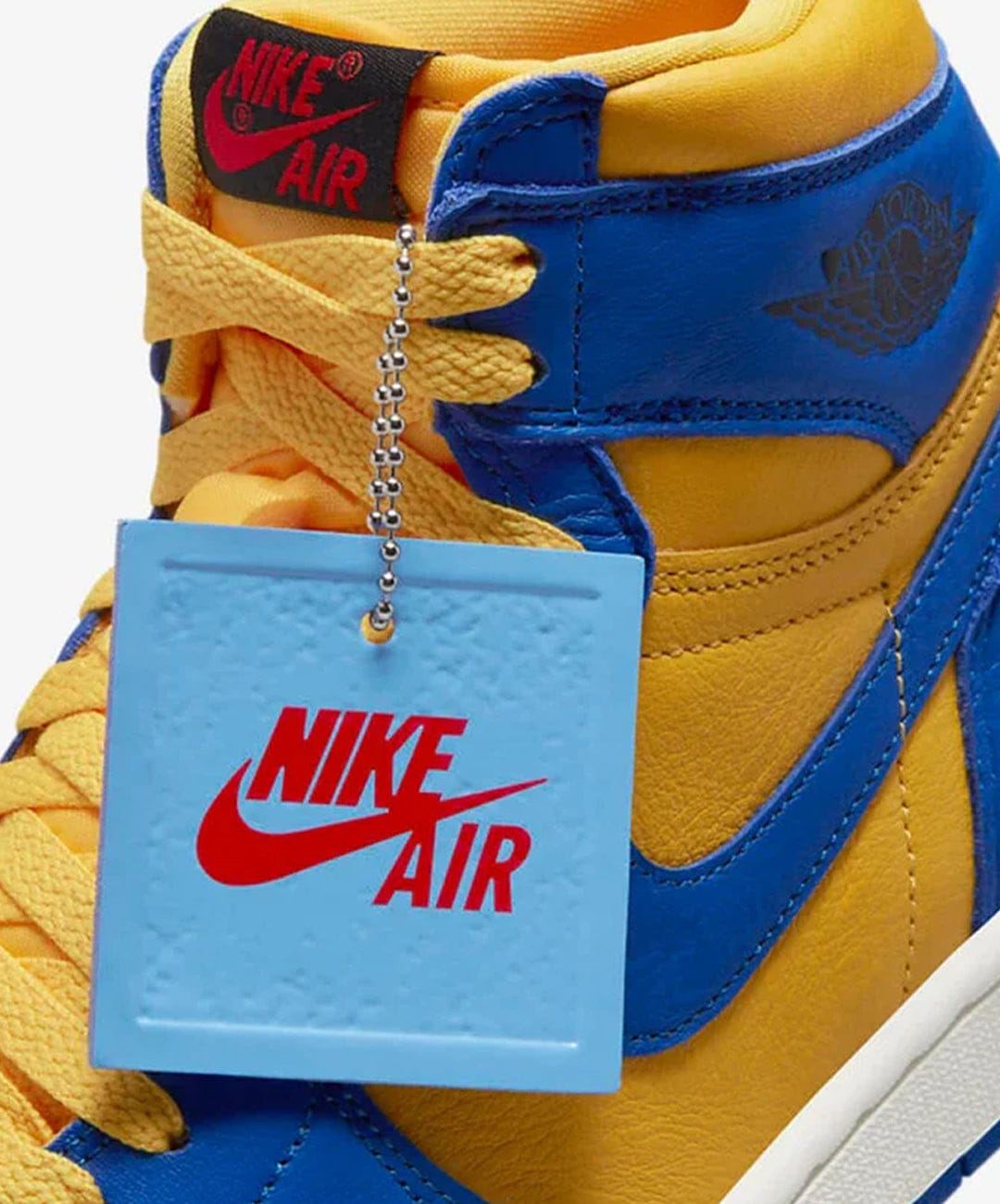 Air Jordan Jordan | AIR JORDAN 1 RETRO HIGH OG { VARSITY MAIZE/GAME ROYAL - SAIL