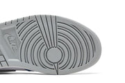 Air Jordan 1 Retro High OG Hyper Royal