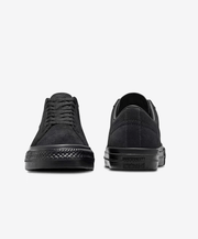 CONVERSE | CONS ONE STAR PRO CLASSIC SUEDE { BLACK
