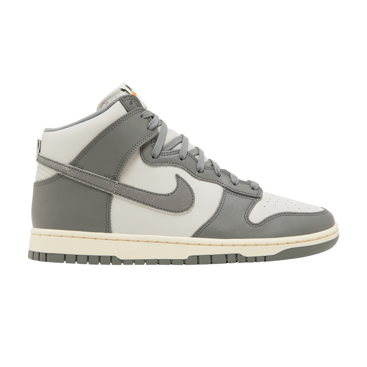 Nike Dunk High Vintage Light Bone Grey