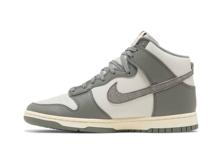 Nike Dunk High Vintage Light Bone Grey