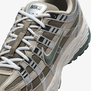 NIKE P-6000 { CREAM II/CLAY GREEN-ANTHRACITE