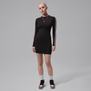 NIKE BROOKLYN LONG-SLEEVE DRESS { BLACK/ GYM RED/ SAIL