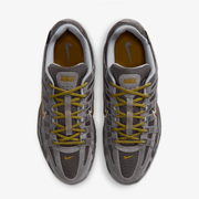 NIKE P-6000 PREMIUM CORDURA® { MEDIUM ASH/GOLDEN HOPS-PENCIL POINT
