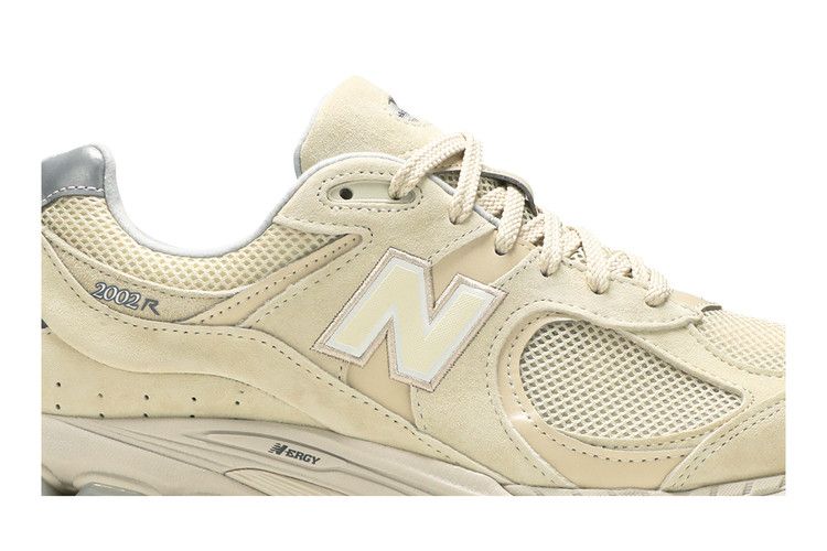 New Balance 2002 Bone