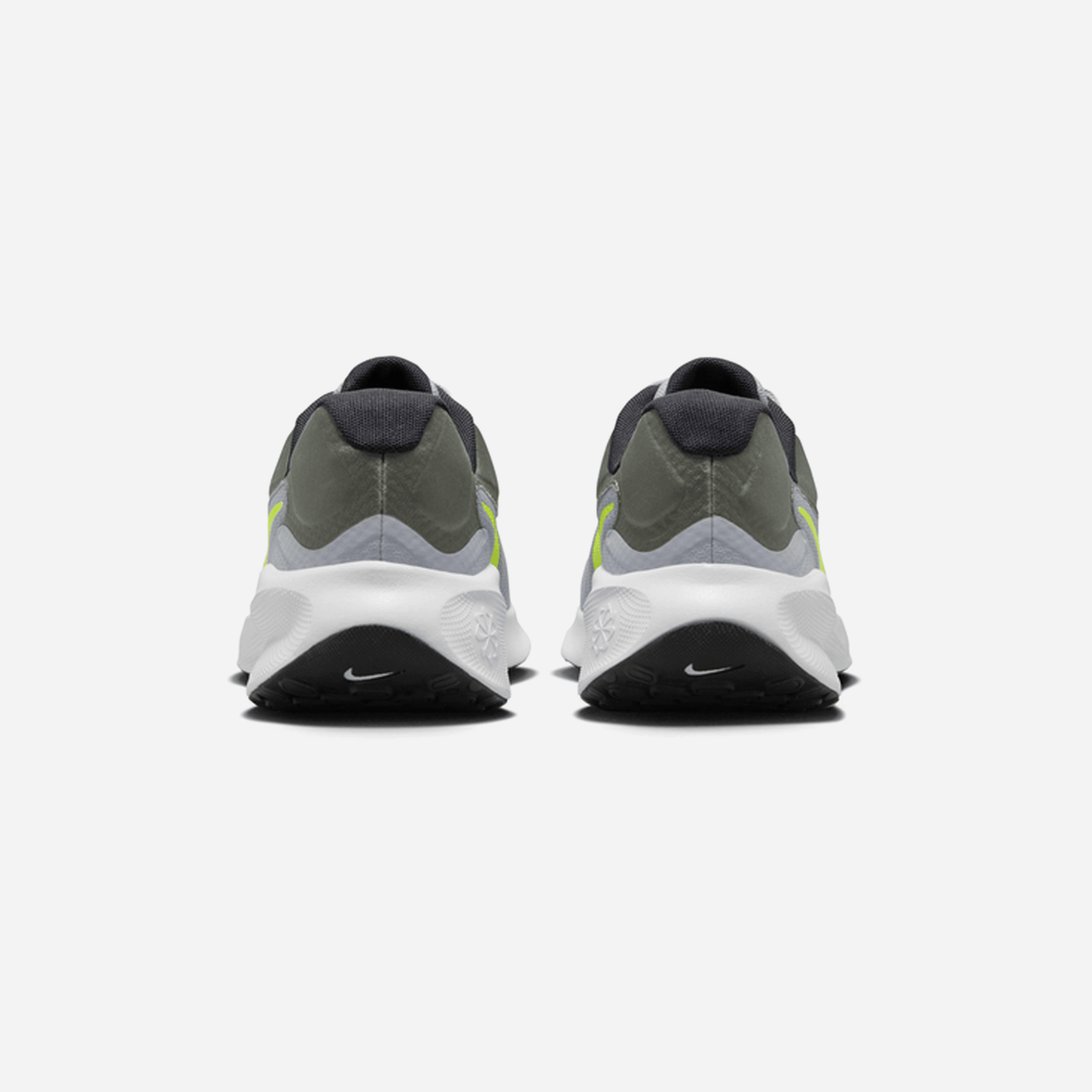 Nike Revolution 7 Wolf Grey Volt Black