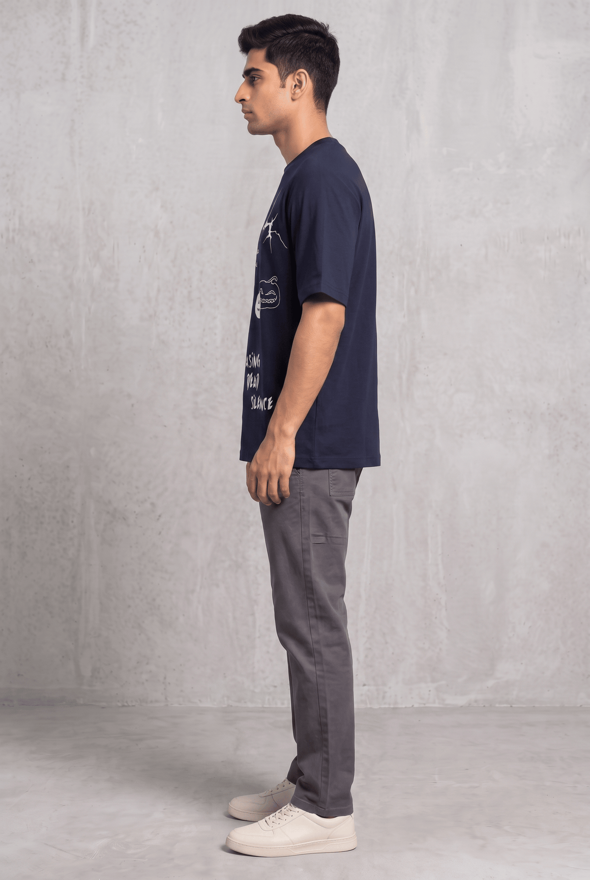 MIDNIGHT SPOOKY NAVY MEN’S OVERSIZED T-SHIRT