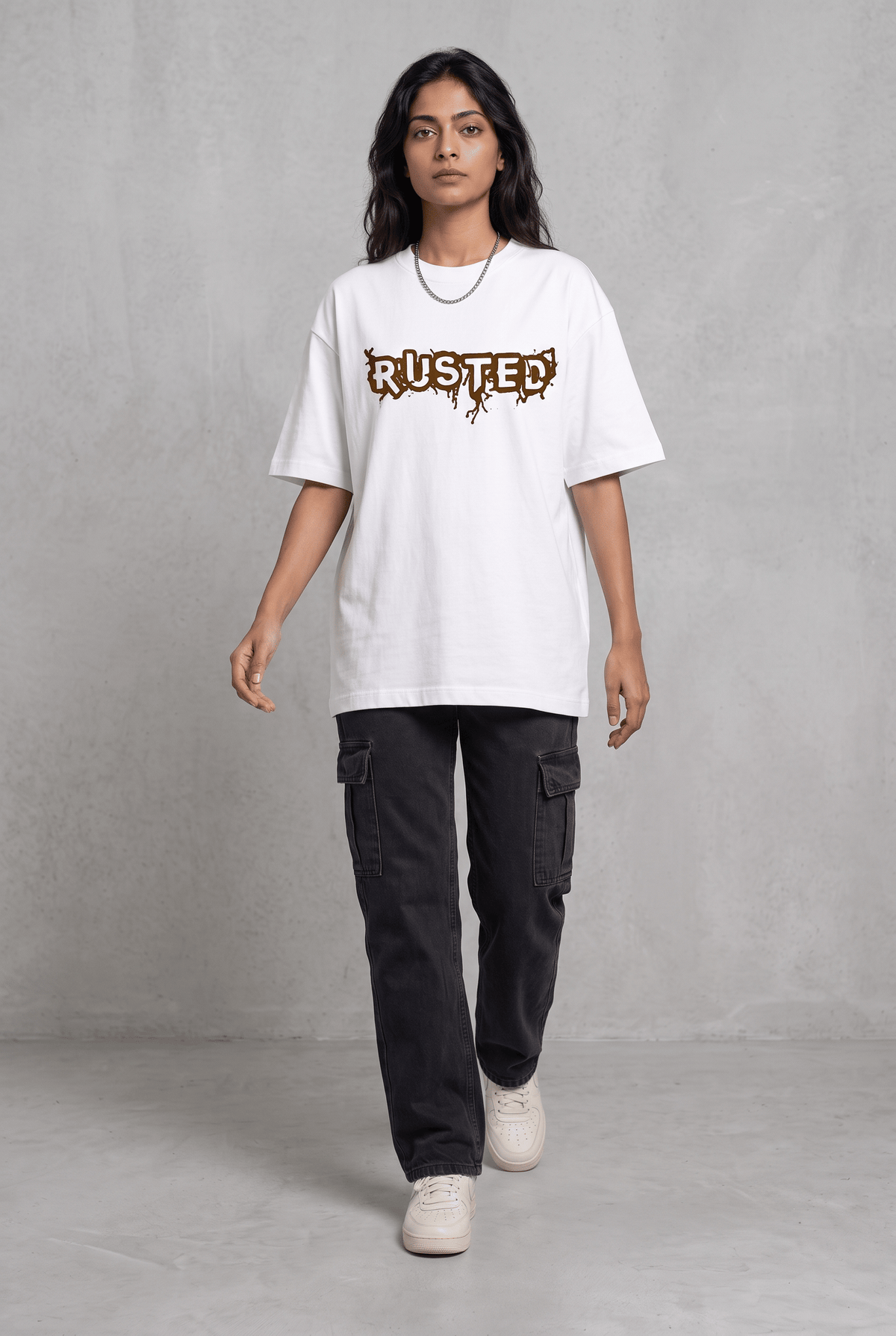 GRENADE WHITE WOMEN’S OVERSIZED T-SHIRT