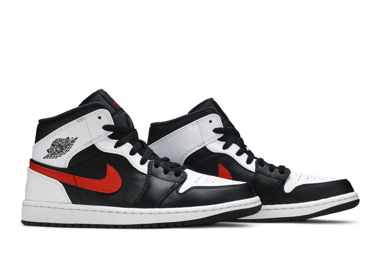 Air Jordan 1 Mid Chile Red