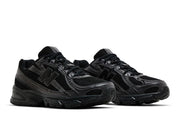 New Balance 740v2 Black Cement